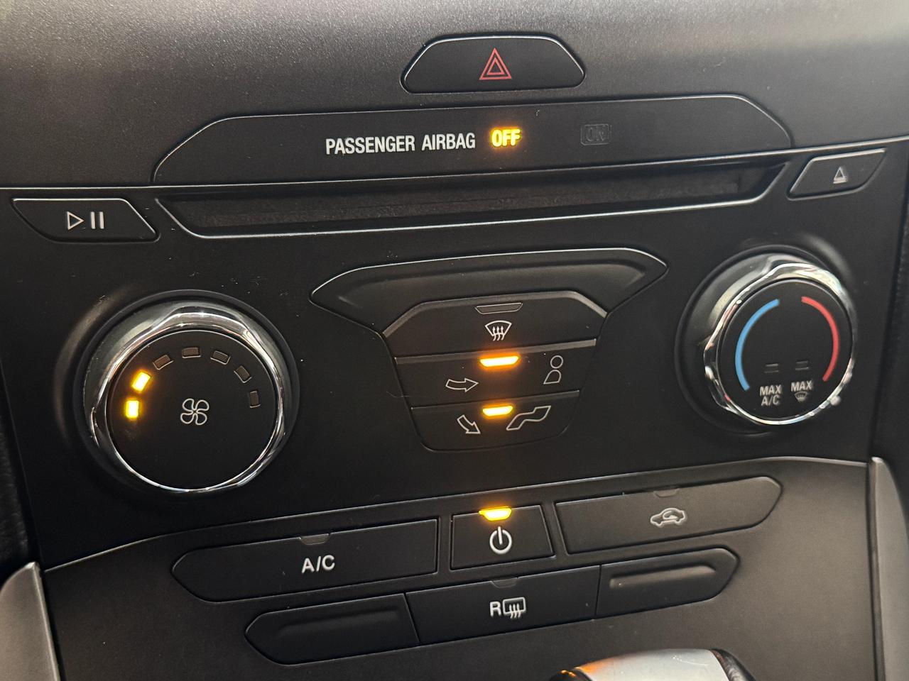 2018 Ford Edge SE AWD+New Tires+Rims+Alloys+Camera+CLEAN CARFAX - Photo #30