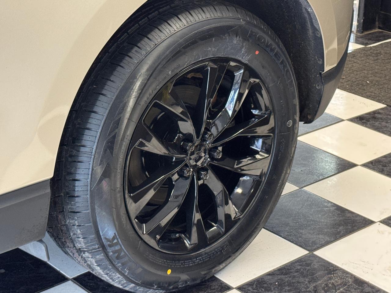 2018 Ford Edge SE AWD+New Tires+Rims+Alloys+Camera+CLEAN CARFAX - Photo #47