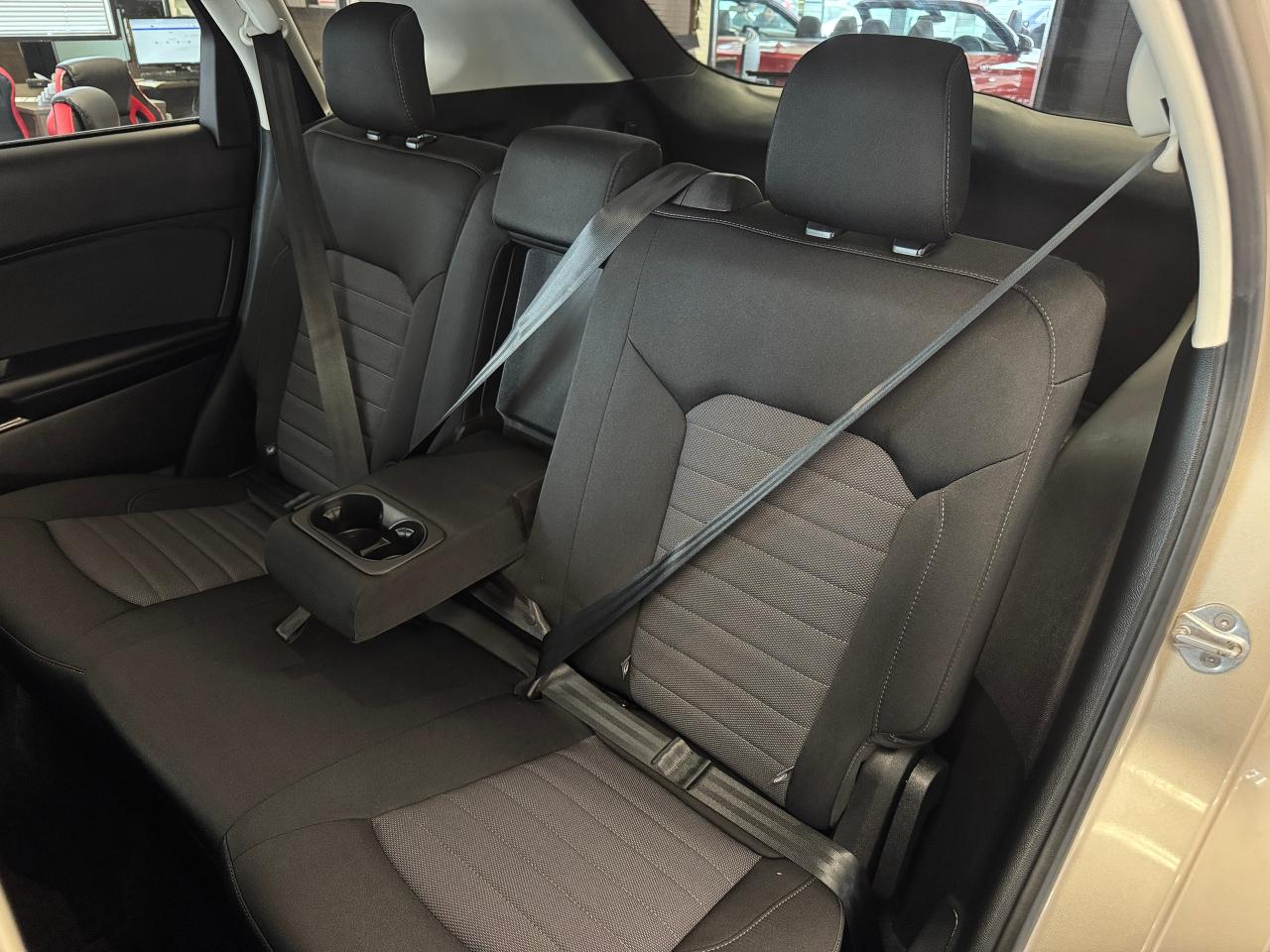 2018 Ford Edge SE AWD+New Tires+Rims+Alloys+Camera+CLEAN CARFAX - Photo #23