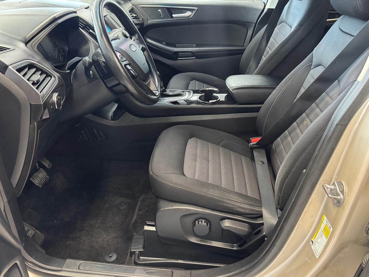 2018 Ford Edge SE AWD+New Tires+Rims+Alloys+Camera+CLEAN CARFAX - Photo #17