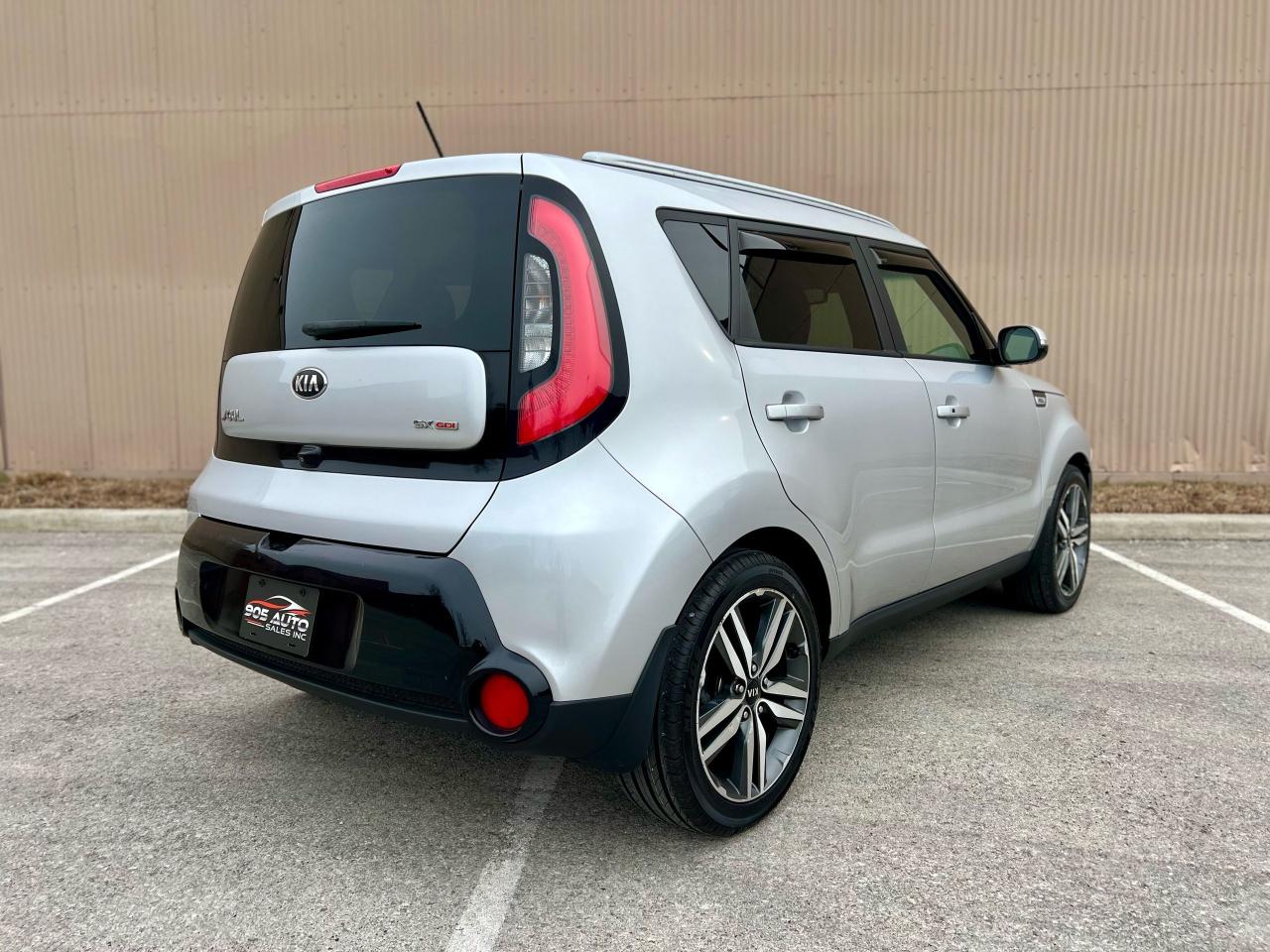 2014 Kia Soul SX Luxury - Photo #4