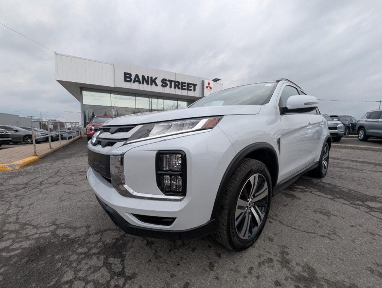 Used 2023 Mitsubishi RVR SEL AWC for sale in Gloucester, ON