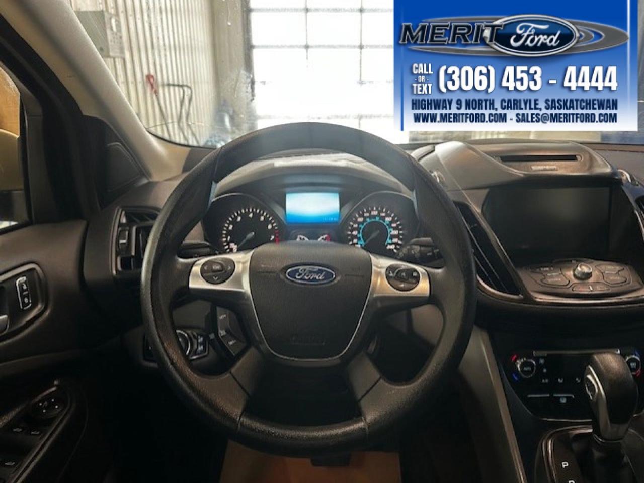 2015 Ford Escape SE - AWD, Power Liftgate + MORE Photo4