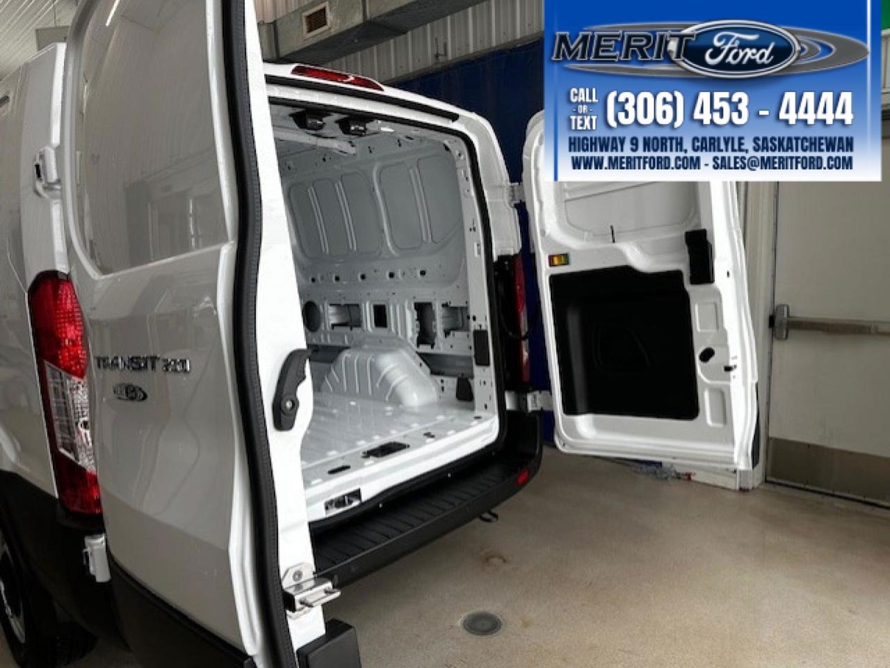 2025 Ford Transit Cargo Van T-250 148" Low Rf 9070 GVWR RWD Photo5