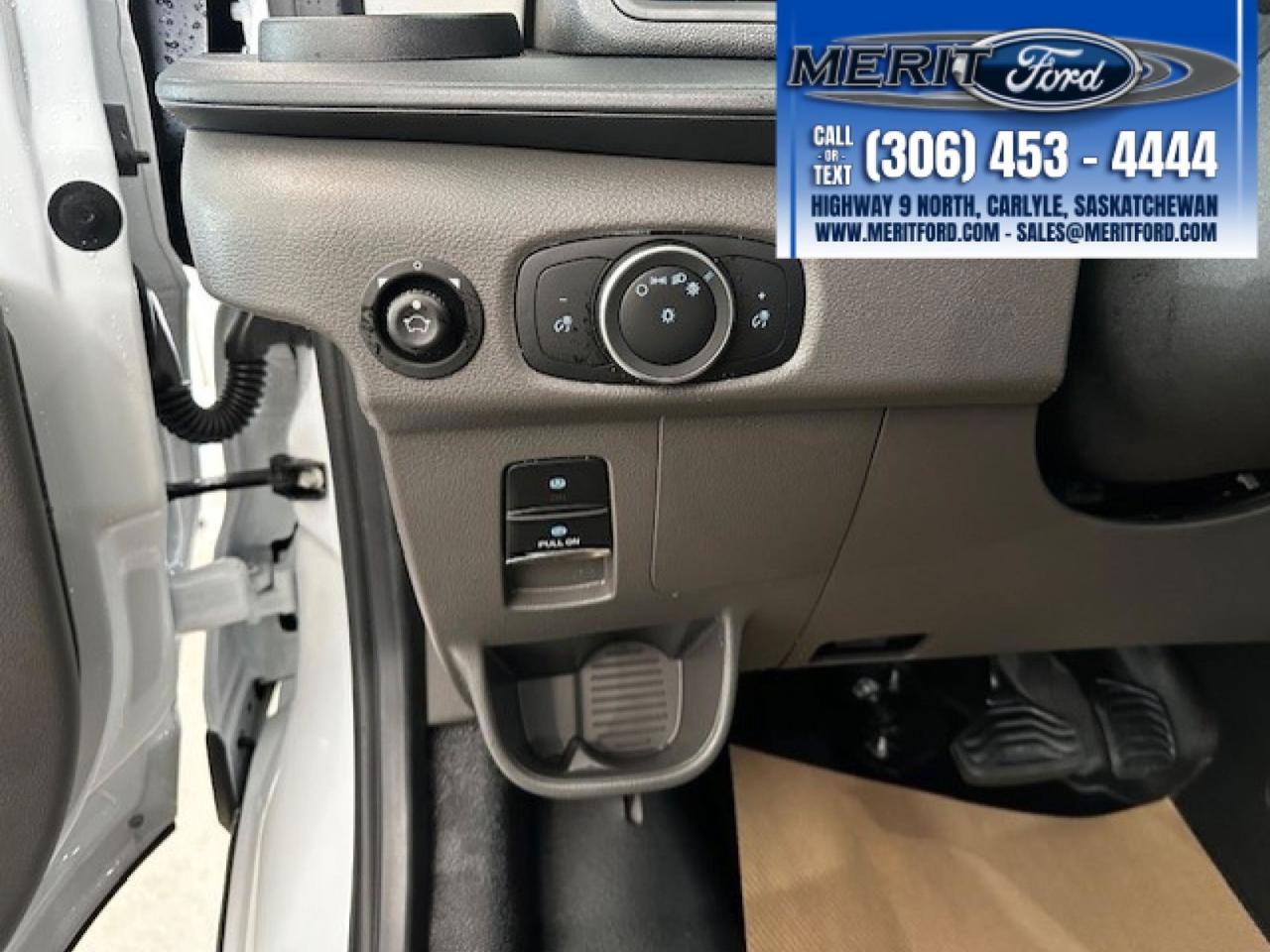 2025 Ford Transit Cargo Van T-250 148" Low Rf 9070 GVWR RWD Photo5