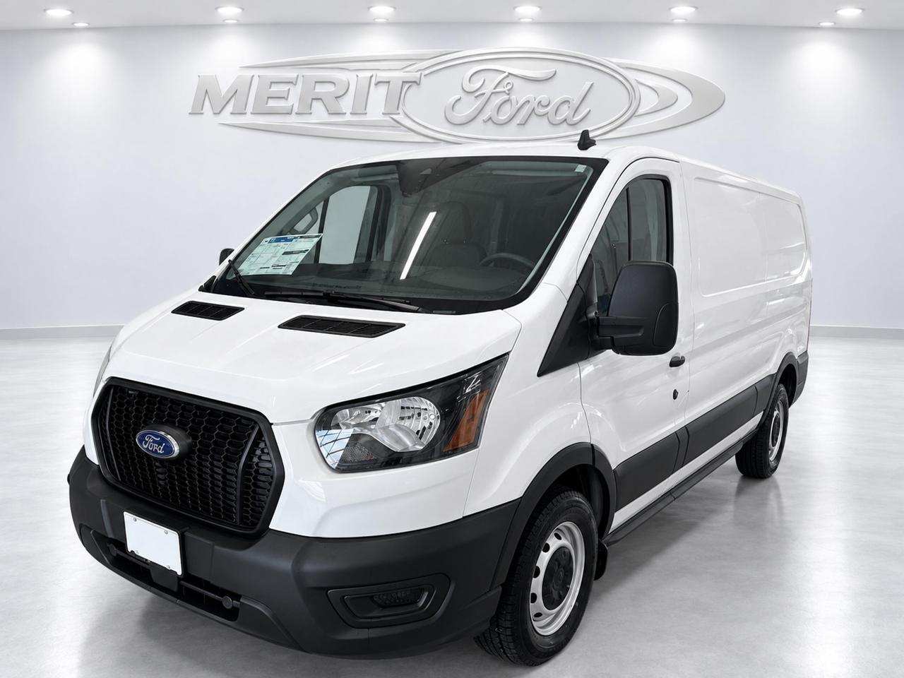 2025 Ford Transit Cargo Van T-250 148" Low Rf 9070 GVWR RWD $13000 off! Photo4