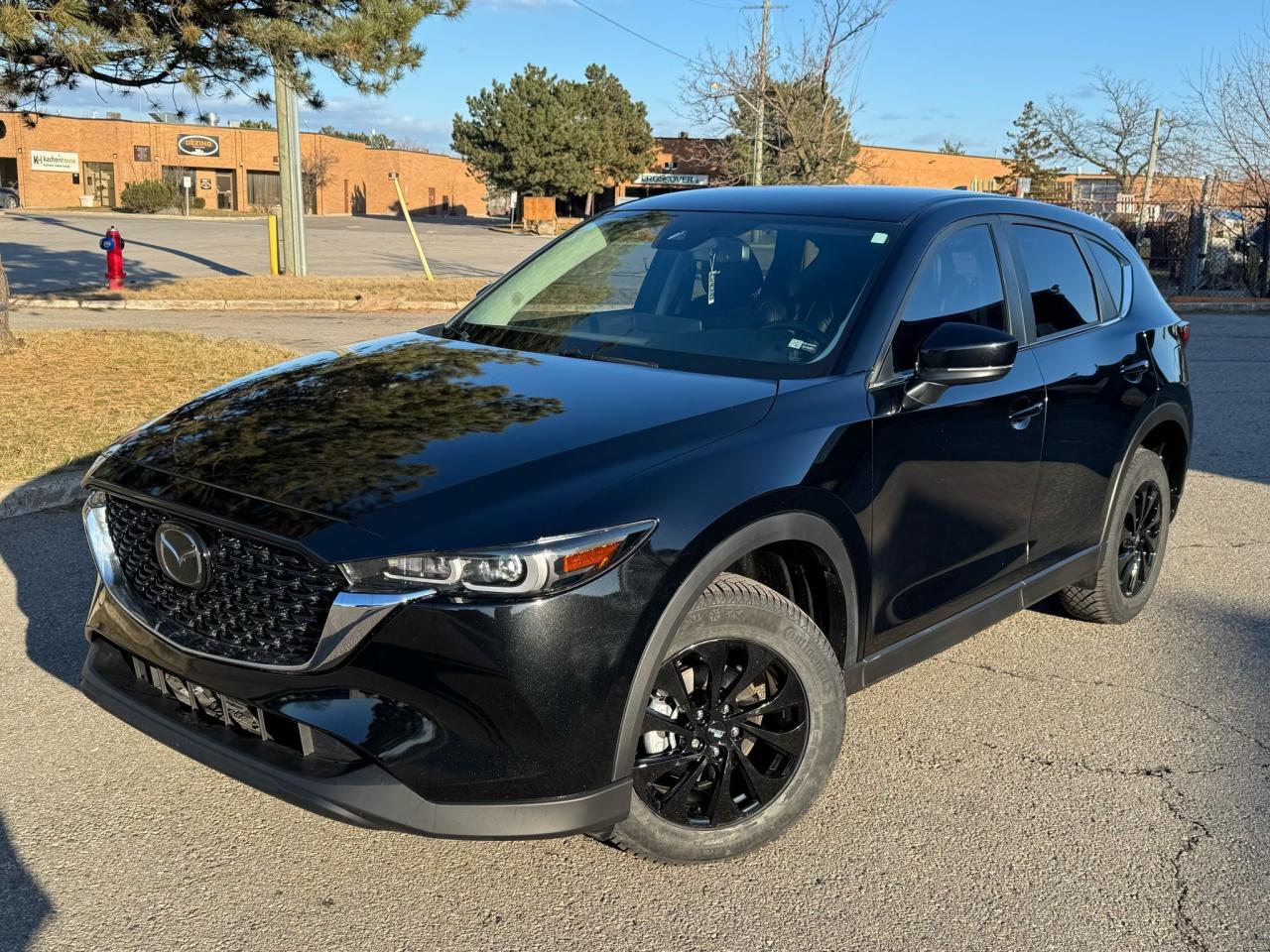2024 Mazda CX-5 GS Photo3