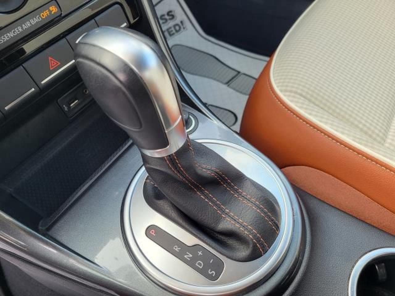 2017 Volkswagen Beetle 1.8T COAST Photo11