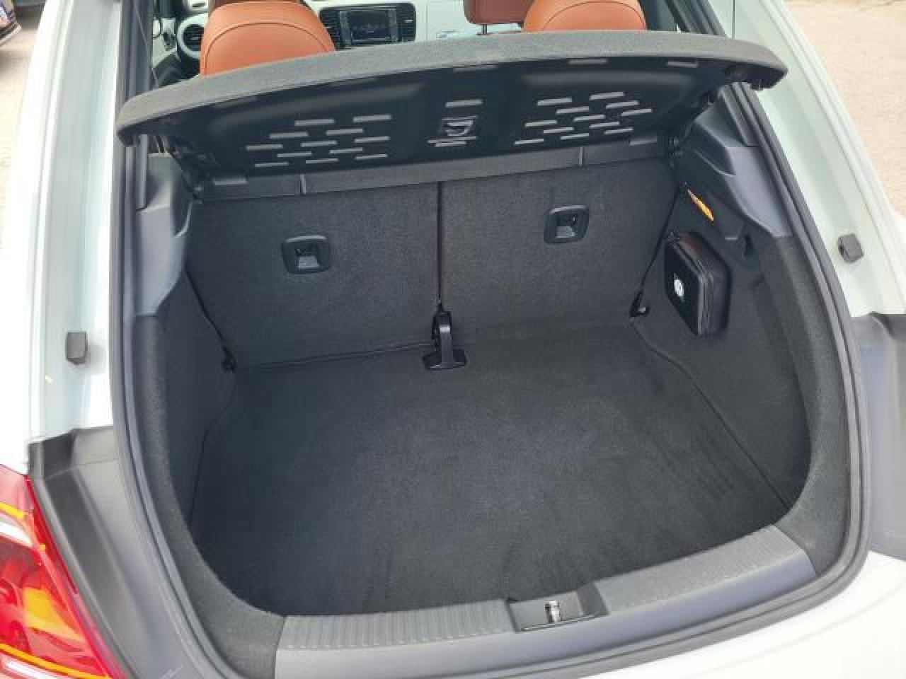 2017 Volkswagen Beetle 1.8T COAST Photo16