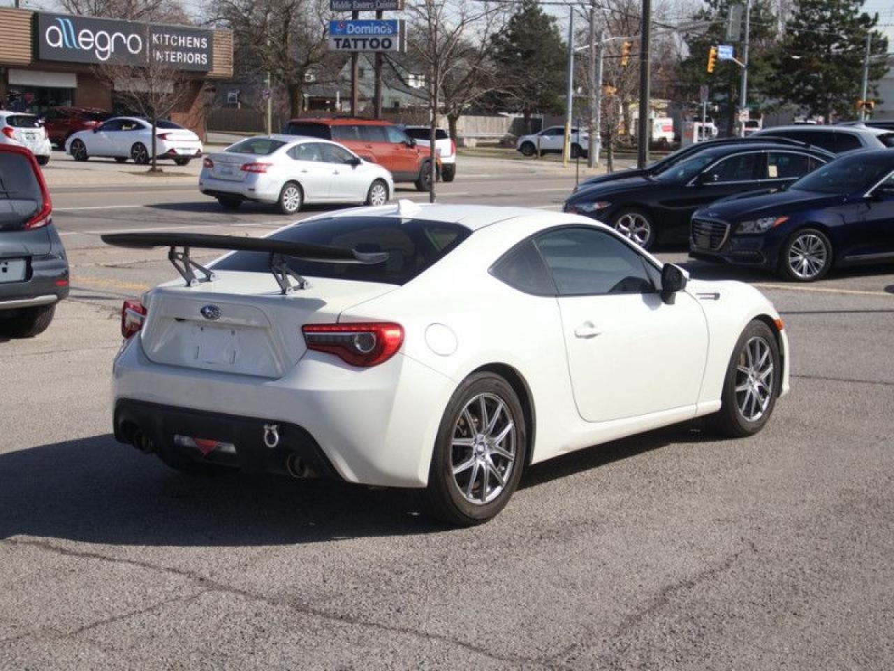 2017 Subaru BRZ Sport-tech  **6-SPEED MANUAL** Photo3