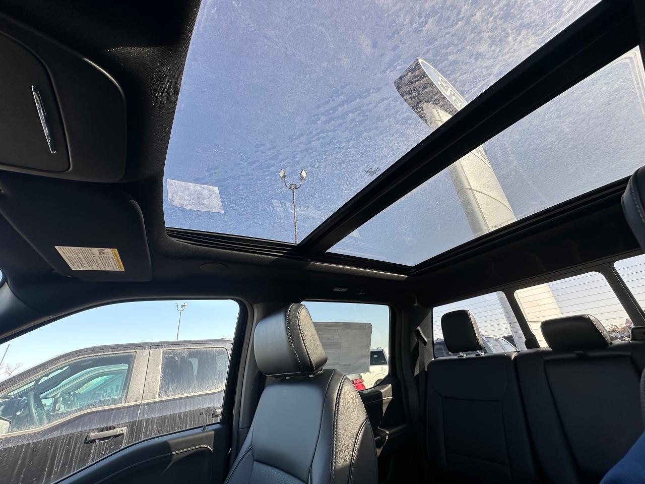 2025 Ford F-150 LARIAT 4WD SUPERCREW 5.5' BOX 502A Photo5