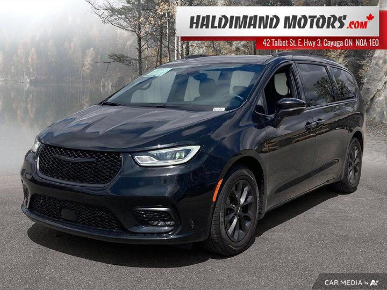 Used 2022 Chrysler Pacifica Touring L for sale in Cayuga, ON
