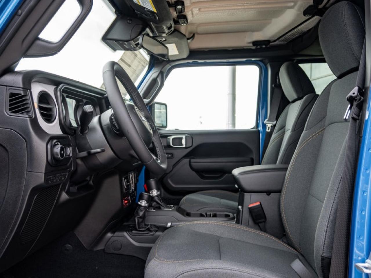 2025 Jeep Wrangler Willys Photo