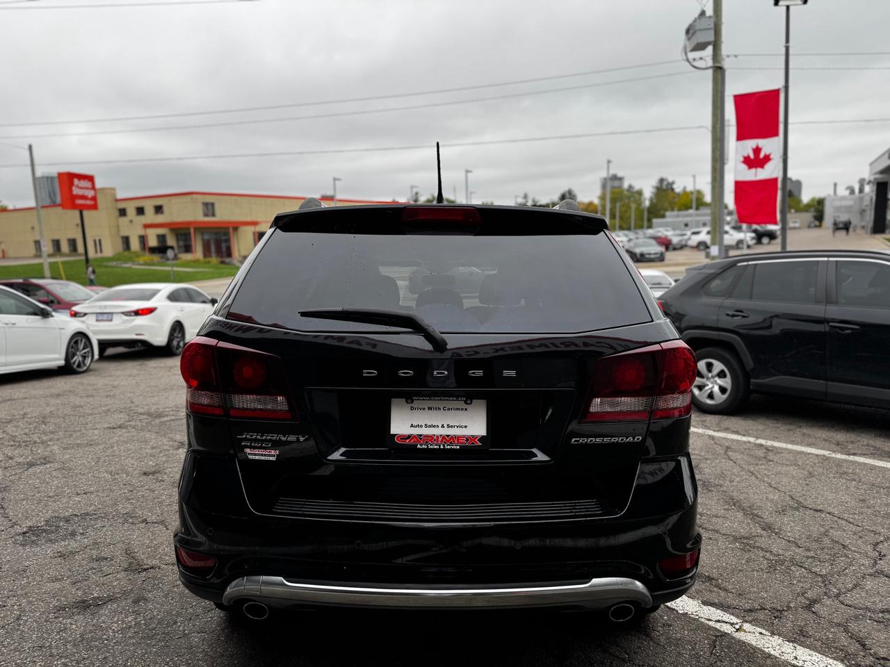 2016 Dodge Journey Crossroad 7 Seater | DVD | Leather | Sunroof | Backup Camera Photo3
