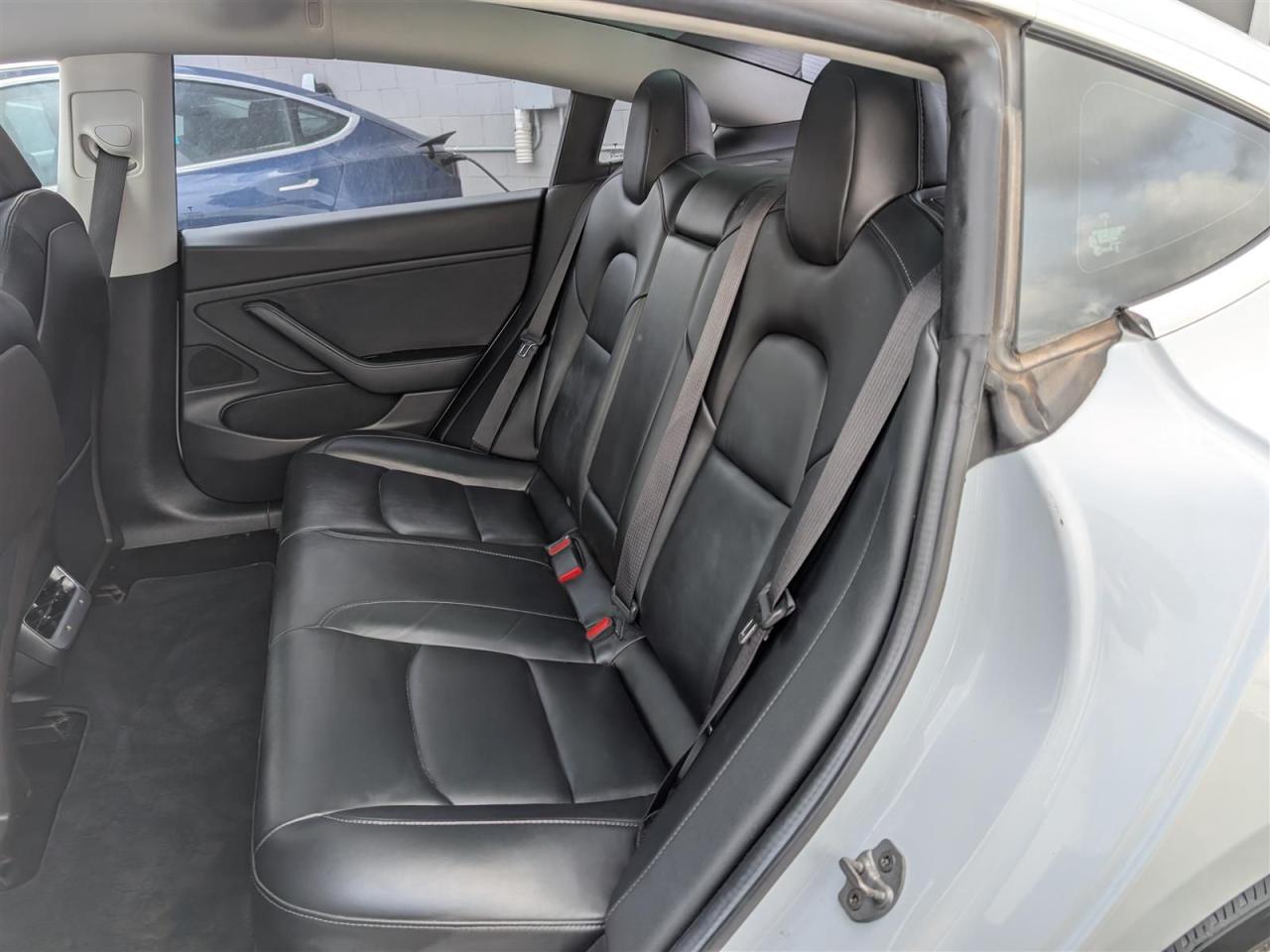 2019 Tesla Model 3 LONG RANGE AWD - DUAL MOTOR