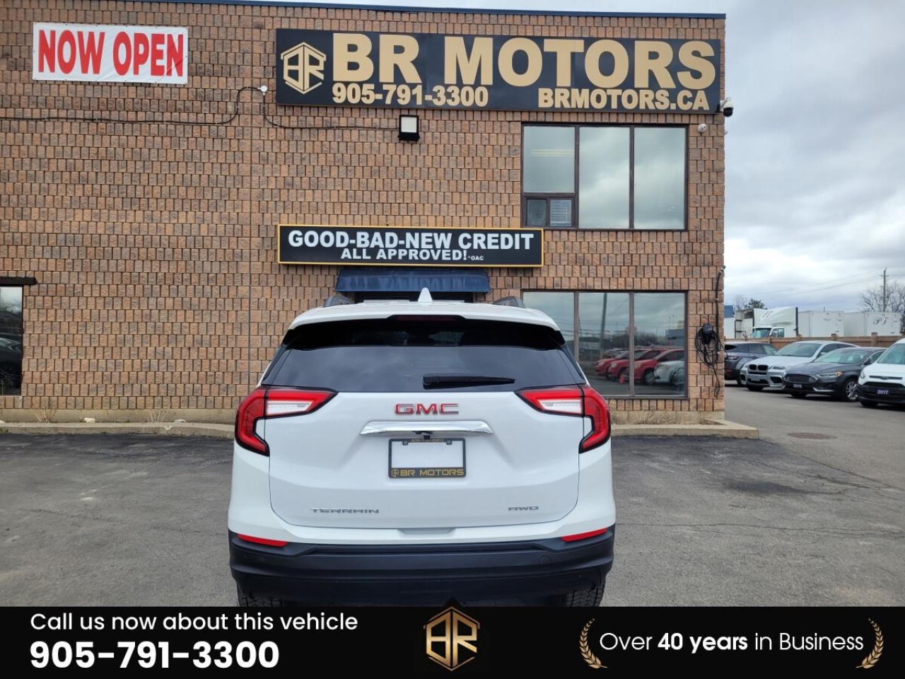 2023 GMC Terrain SLE | No Accidents Reported  | AWD Photo4