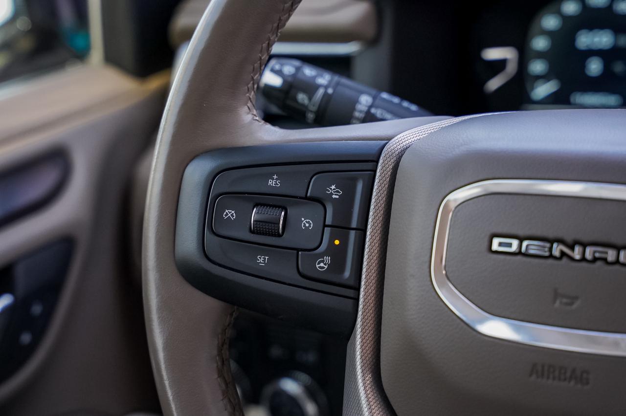 2023 GMC Yukon Denali | Captain Seats | rear Entertainment Photo