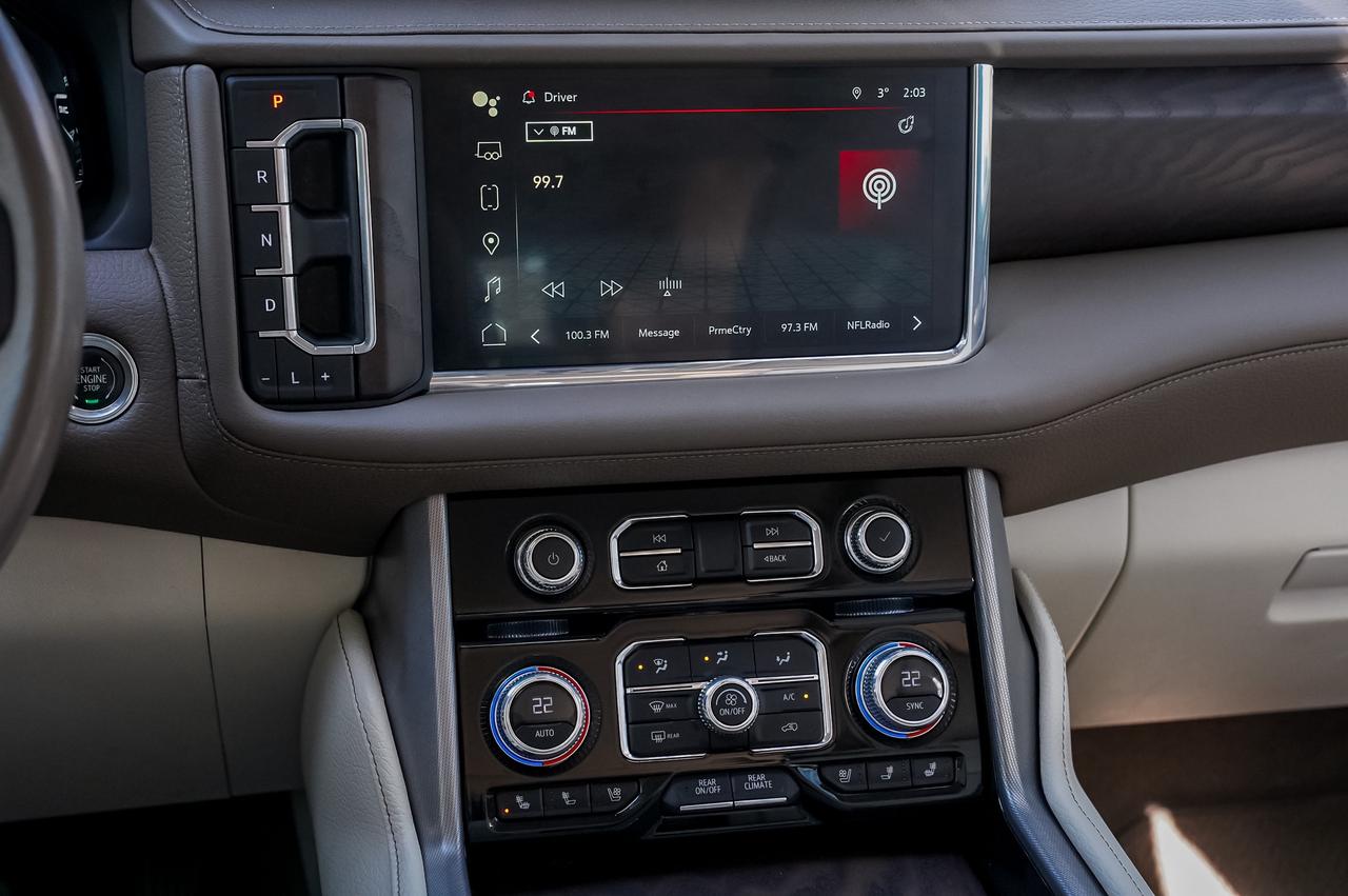 2023 GMC Yukon Denali | Captain Seats | rear Entertainment Photo