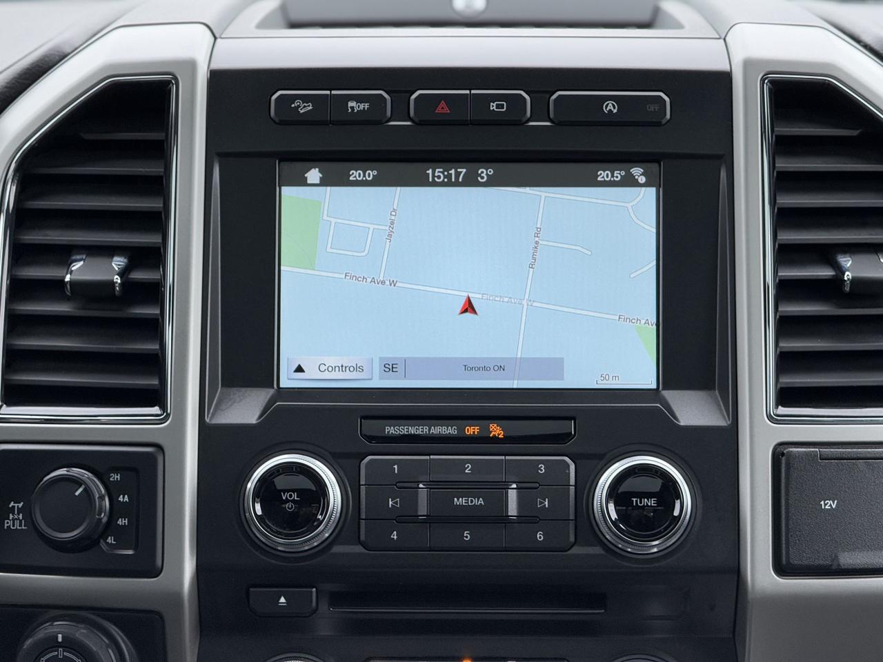 2018 Ford F-150 LARIAT V8 | PANO | NAVI | ONE OWNER - Photo #24