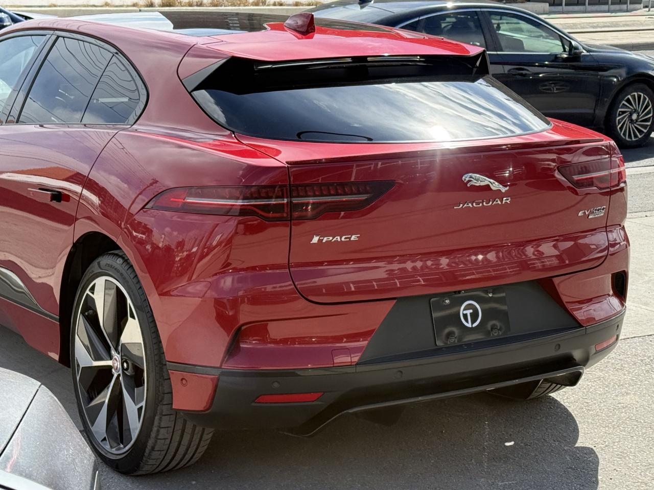 2019 Jaguar I-PACE FIRST EDITION | EV 400 | RED LEATHER - Photo #14