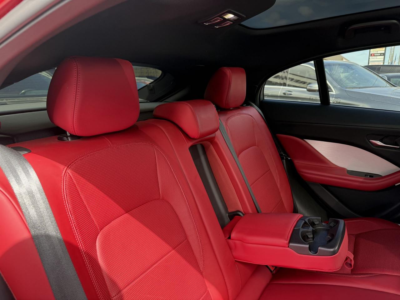 2019 Jaguar I-PACE FIRST EDITION | EV 400 | RED LEATHER - Photo #38