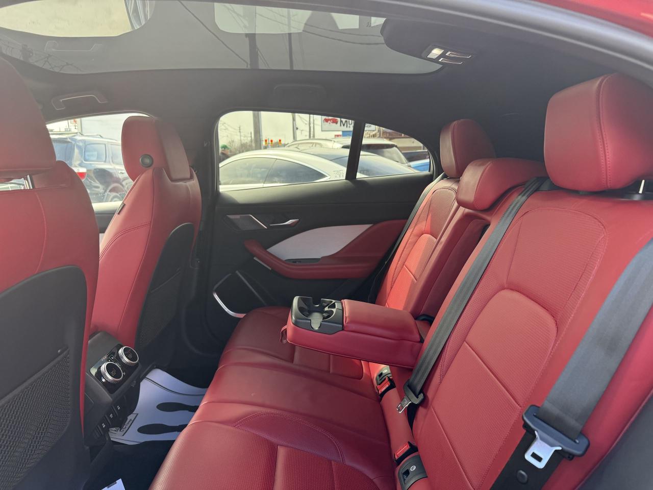 2019 Jaguar I-PACE FIRST EDITION | EV 400 | RED LEATHER - Photo #40