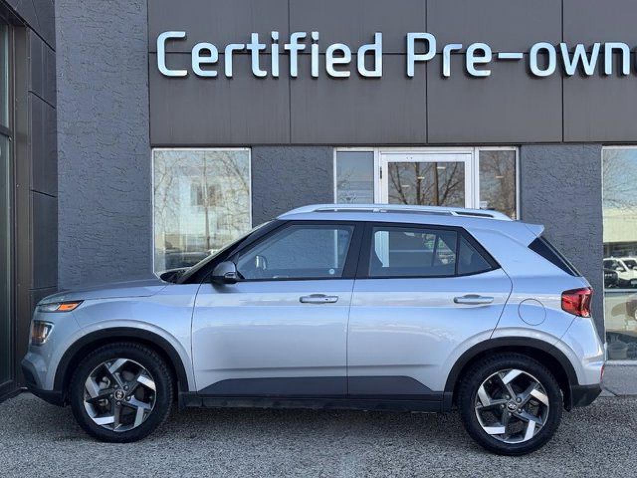 Used 2022 Hyundai Venue TREND w/ SUNROOF / AUTOMATIC for sale in Calgary, AB