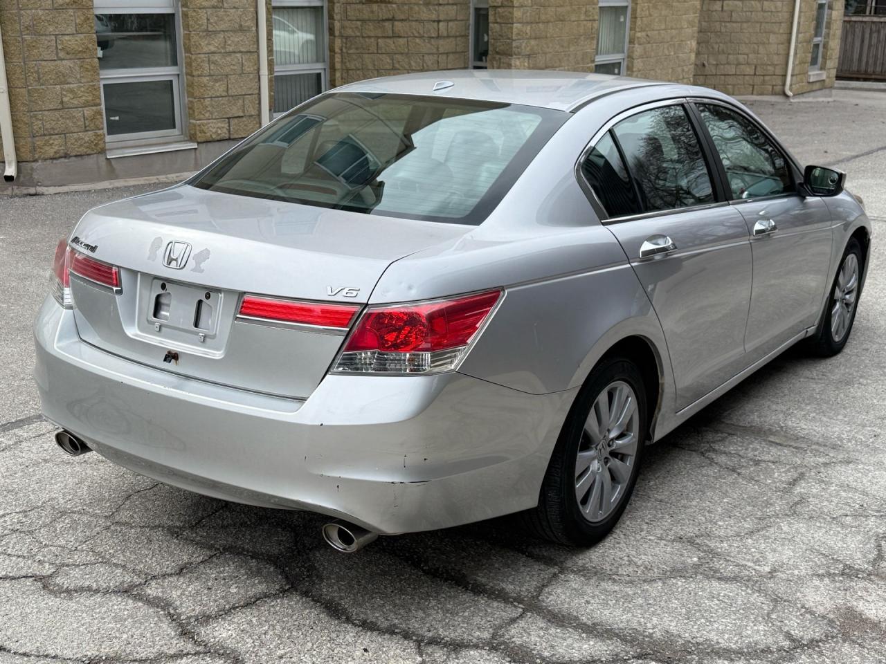 2011 Honda Accord 4dr V6 Auto EX-L - Photo #5