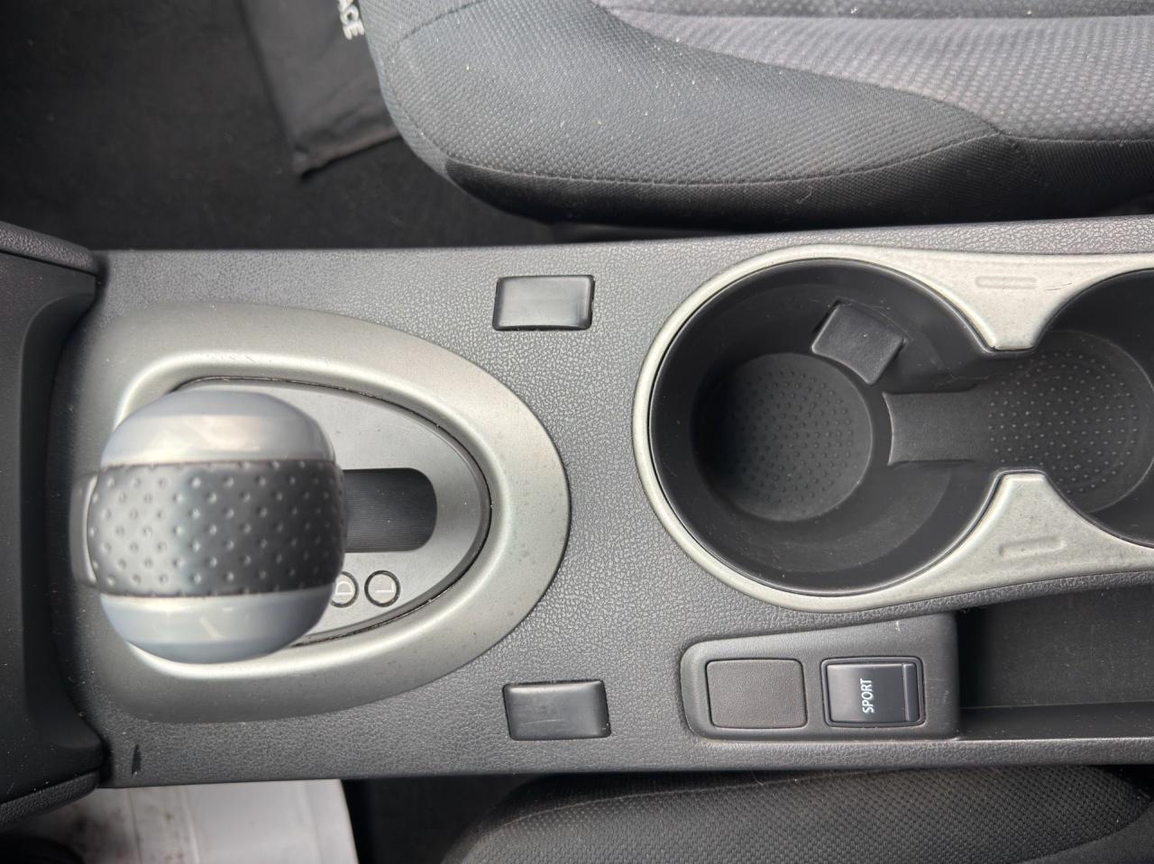 2012 Nissan Rogue FWD 4dr S - Photo #16