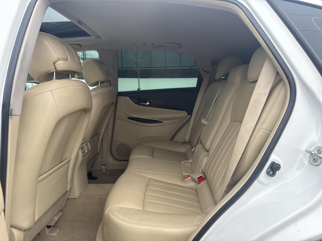 2016 Infiniti QX50 AWD 4DR - Photo #11