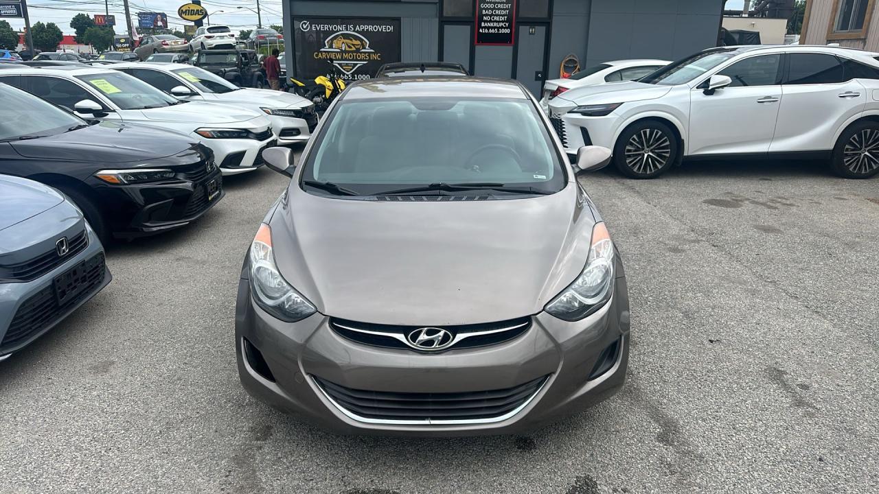 2013 Hyundai Elantra 4dr Sdn Man L *Ltd Avail* - Photo #2
