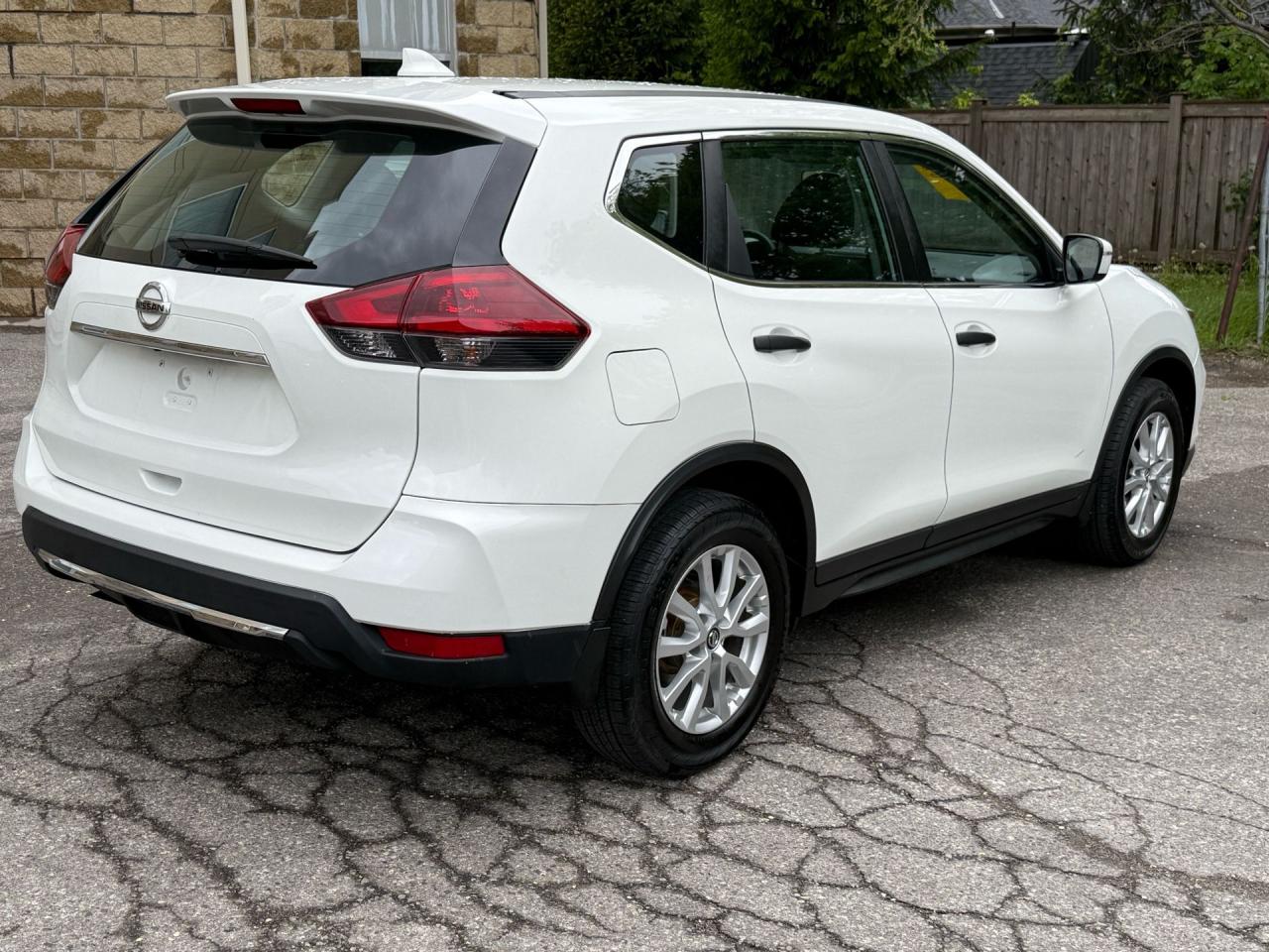 2019 Nissan Rogue FWD S - Photo #5