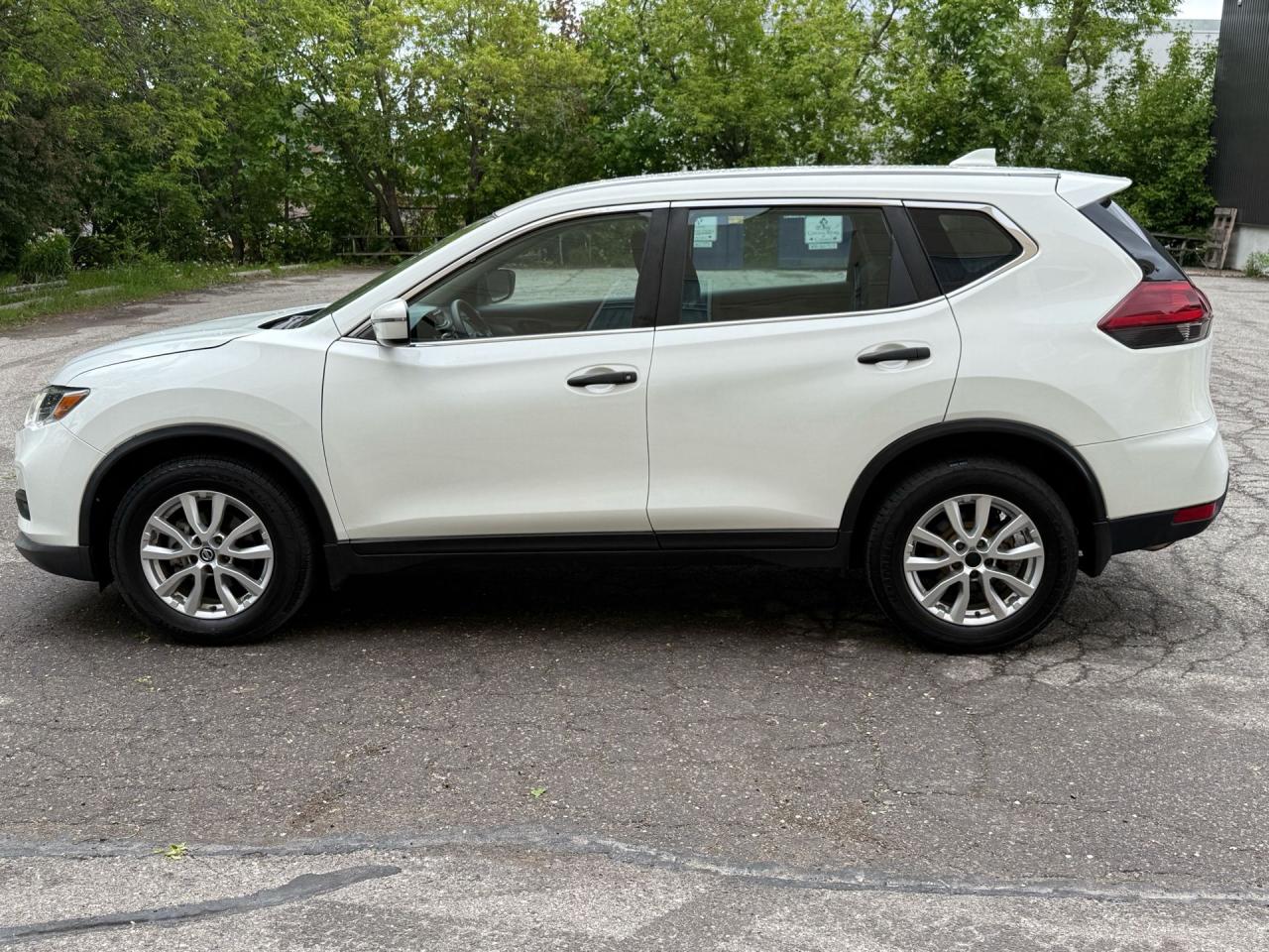 2019 Nissan Rogue FWD S - Photo #8