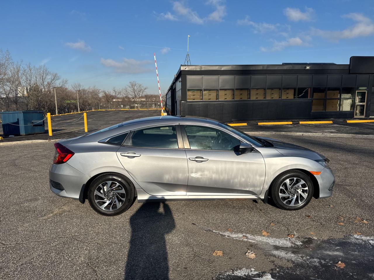 2020 Honda Civic EX CVT - Photo #4