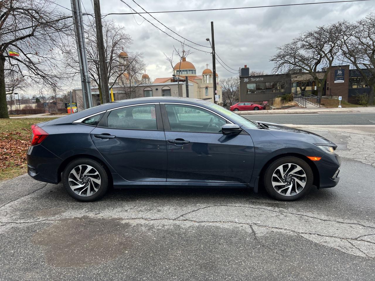 2019 Honda Civic EX CVT - Photo #4