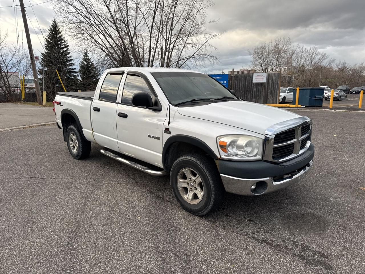 2008 Dodge Ram 1500 4WD Quad Cab 140.5" ST - Photo #3