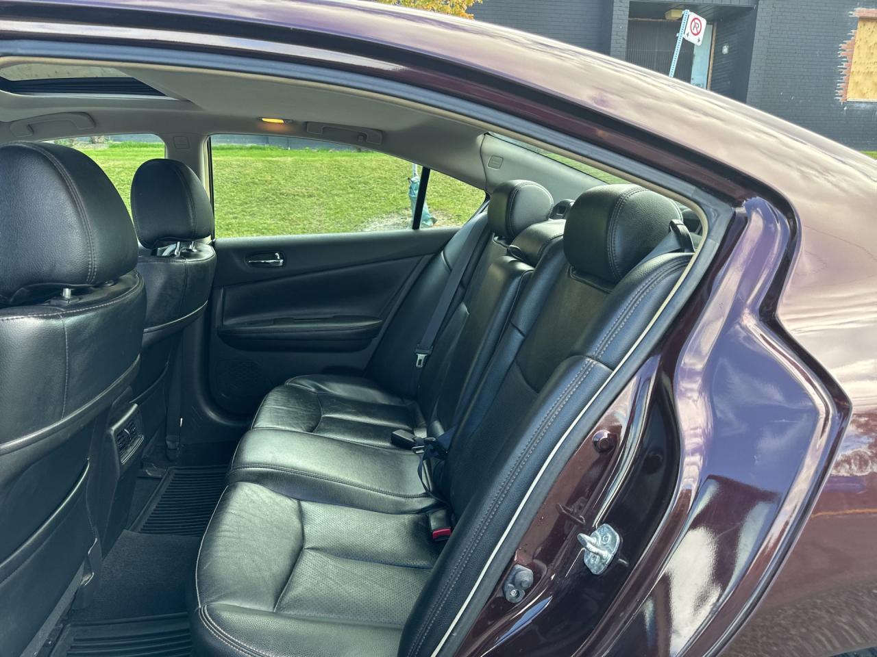 2014 Nissan Maxima 4dr Sdn CVT 3.5 SV - Photo #12