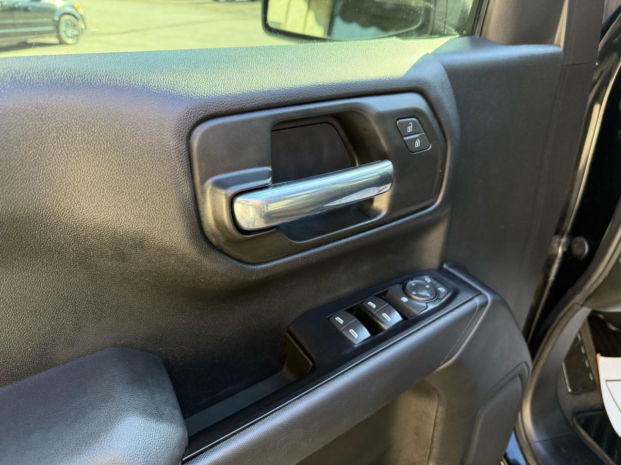 2019 Chevrolet Silverado 1500 Custom Trail Boss - Photo #7