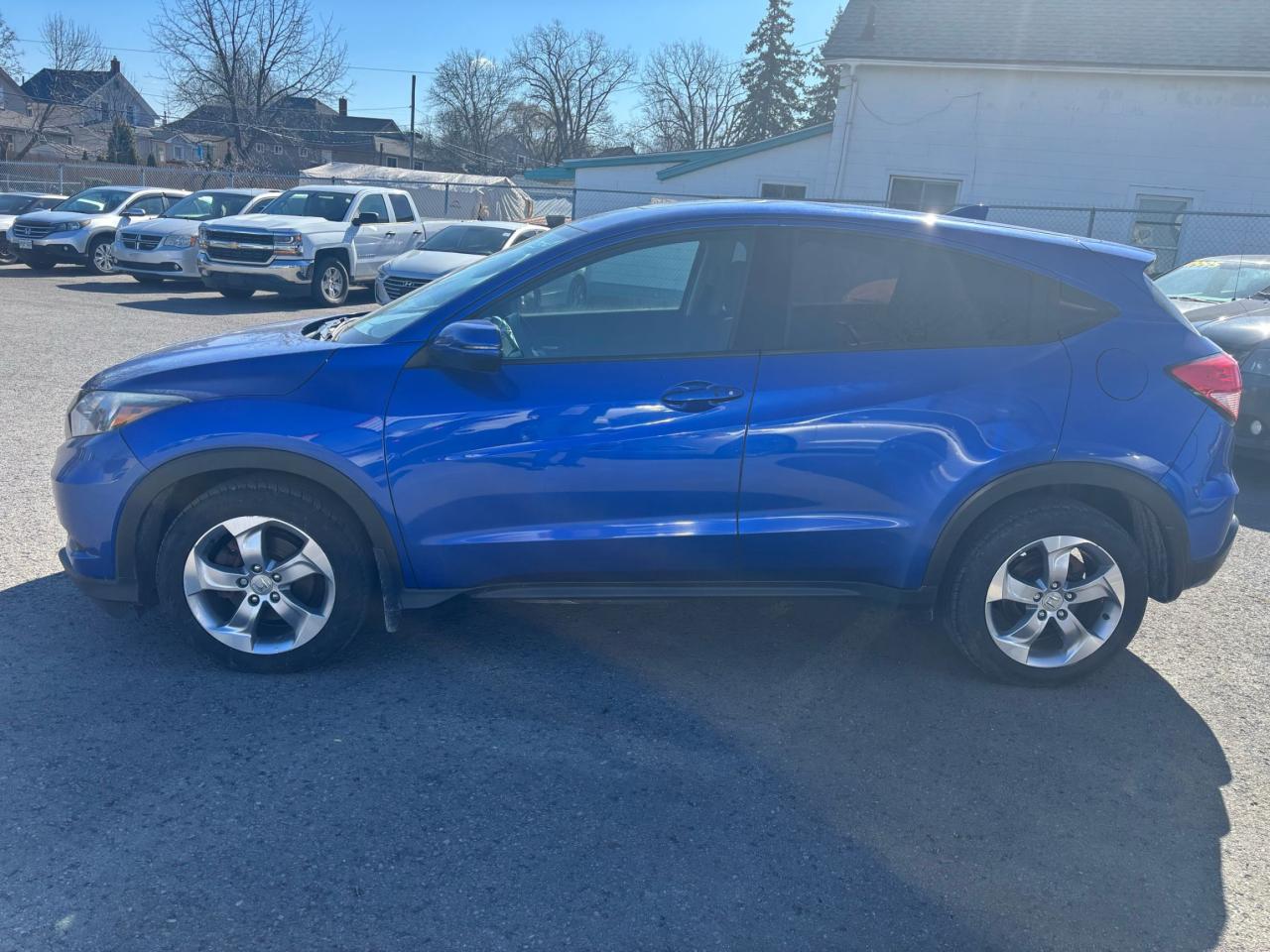 2018 Honda HR-V EX, All Wheel Drive, Sunroof, Alloys, Push Start