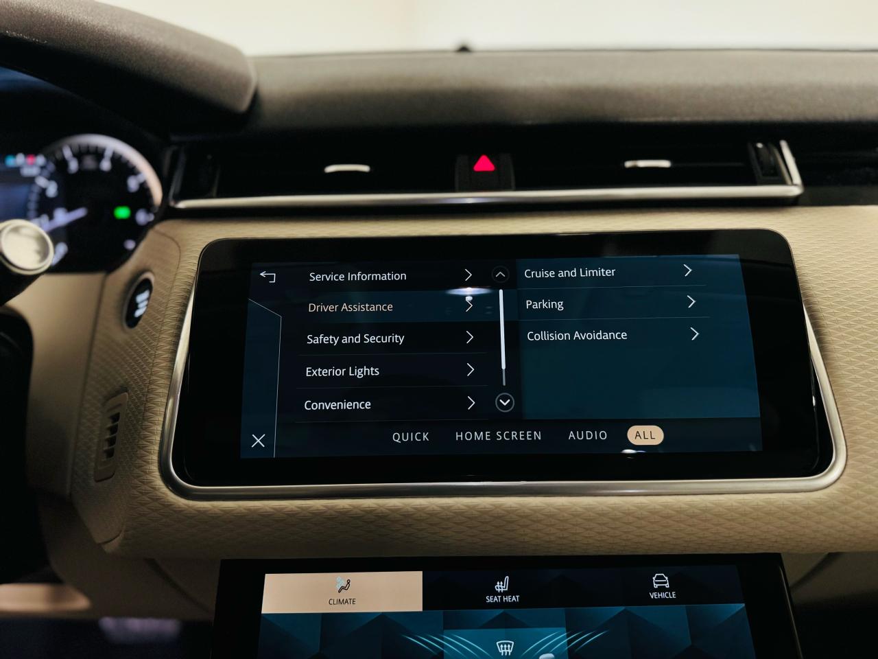 2022 Land Rover Range Rover Velar P250 S - Photo #17