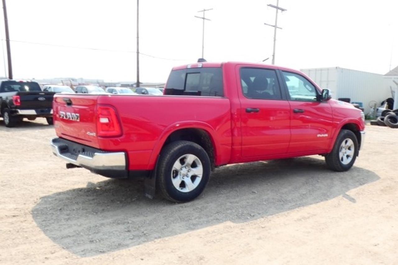2025 Dodge Ram 1500 Big Horn HYBRID e-torque Crew Cab w/Htd cloth, BUC - Photo #6