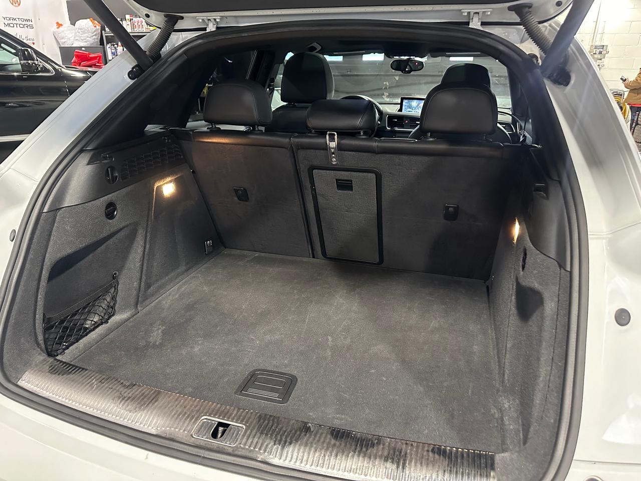 2015 Audi Q3 QUATTRO | 2.0T | TECHNIK | SUNROOF | BOSE SOUND - Photo #16