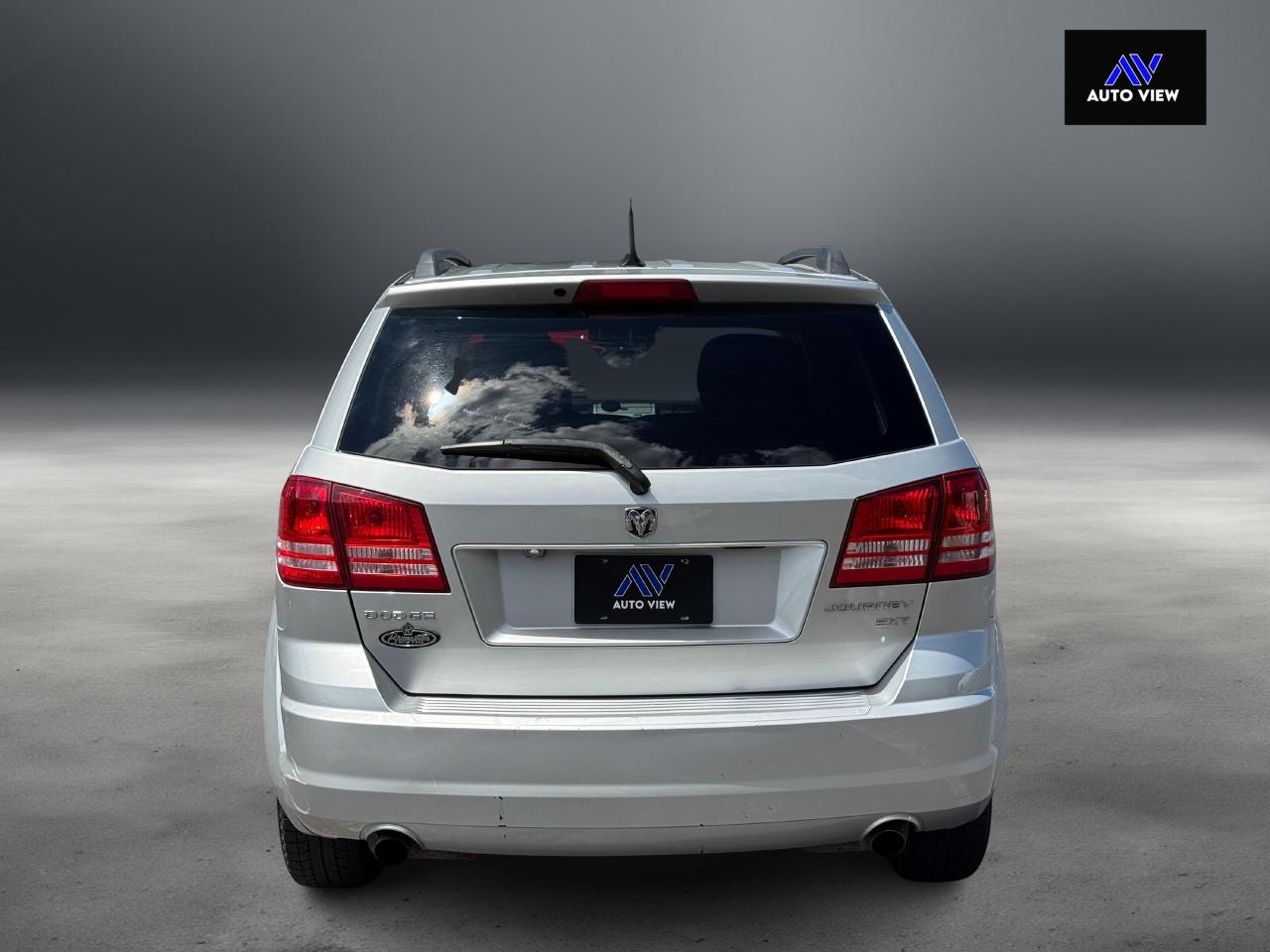 2010 Dodge Journey SXT **7 PASSENGER** - Photo #6