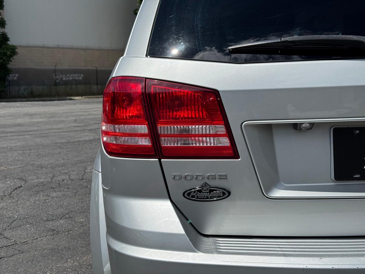 2010 Dodge Journey SXT **7 PASSENGER** - Photo #12