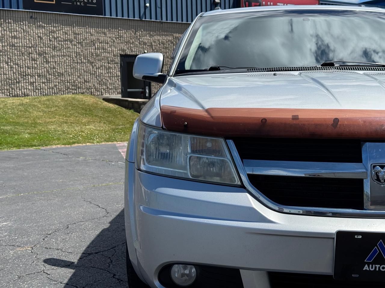 2010 Dodge Journey SXT **7 PASSENGER** - Photo #10
