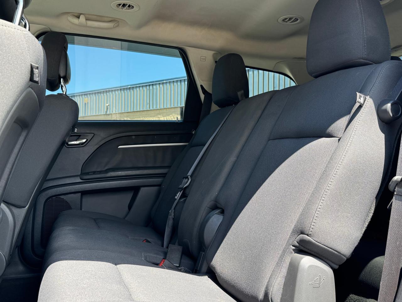 2010 Dodge Journey SXT **7 PASSENGER** - Photo #24