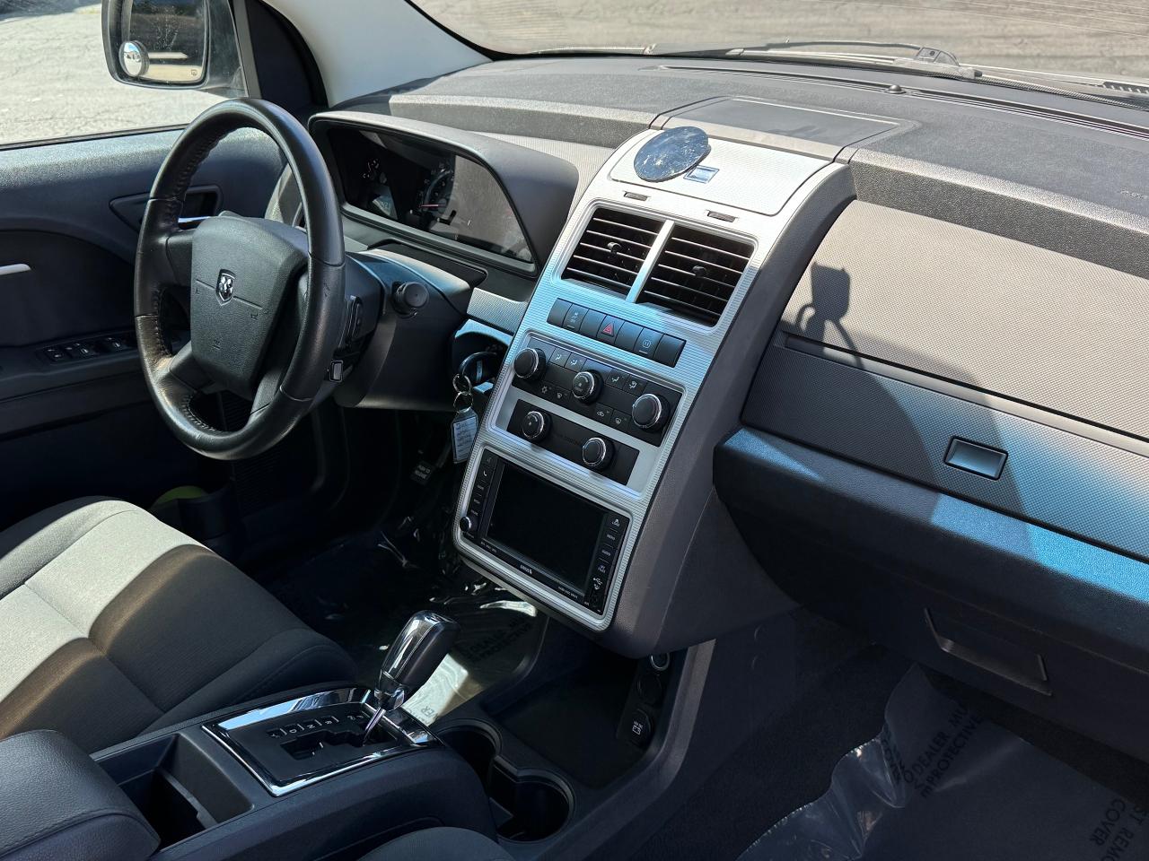2010 Dodge Journey SXT **7 PASSENGER** - Photo #27