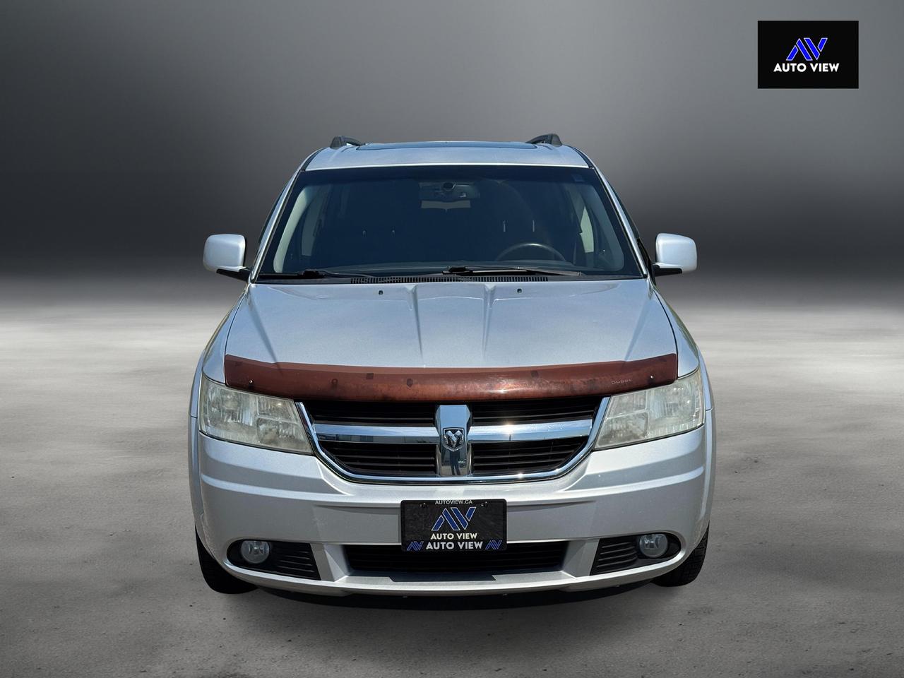 2010 Dodge Journey SXT **7 PASSENGER** Photo1