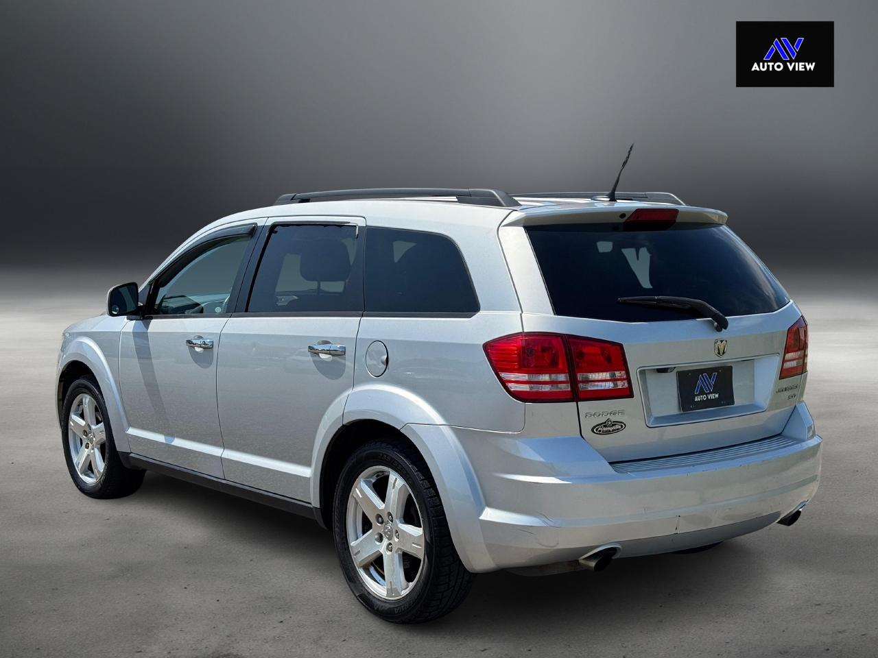 2010 Dodge Journey SXT **7 PASSENGER** - Photo #7