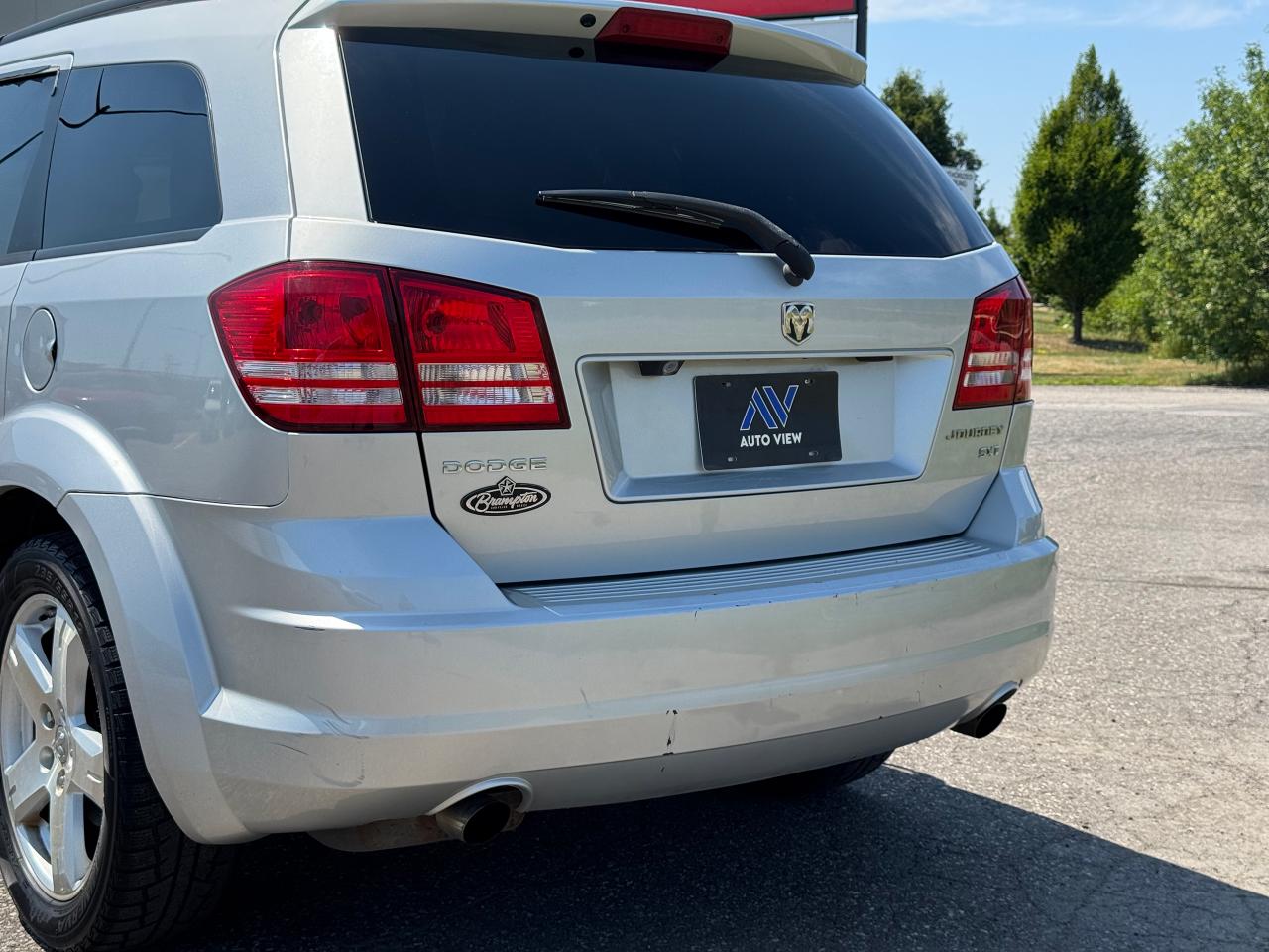 2010 Dodge Journey SXT **7 PASSENGER** - Photo #12